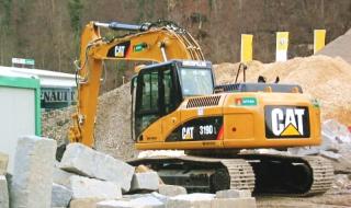 福田雷沃挖掘机价格