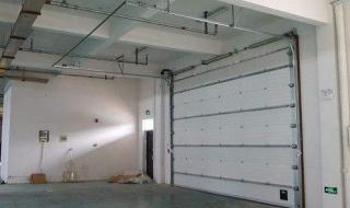 卷帘门多少钱一平方