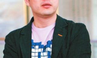 新闻联播主持人杨柳